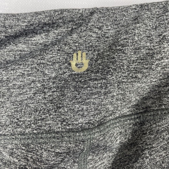 Spiritual Gangster Heather‎ Gray Cropped Leggings - Picture 5 of 6